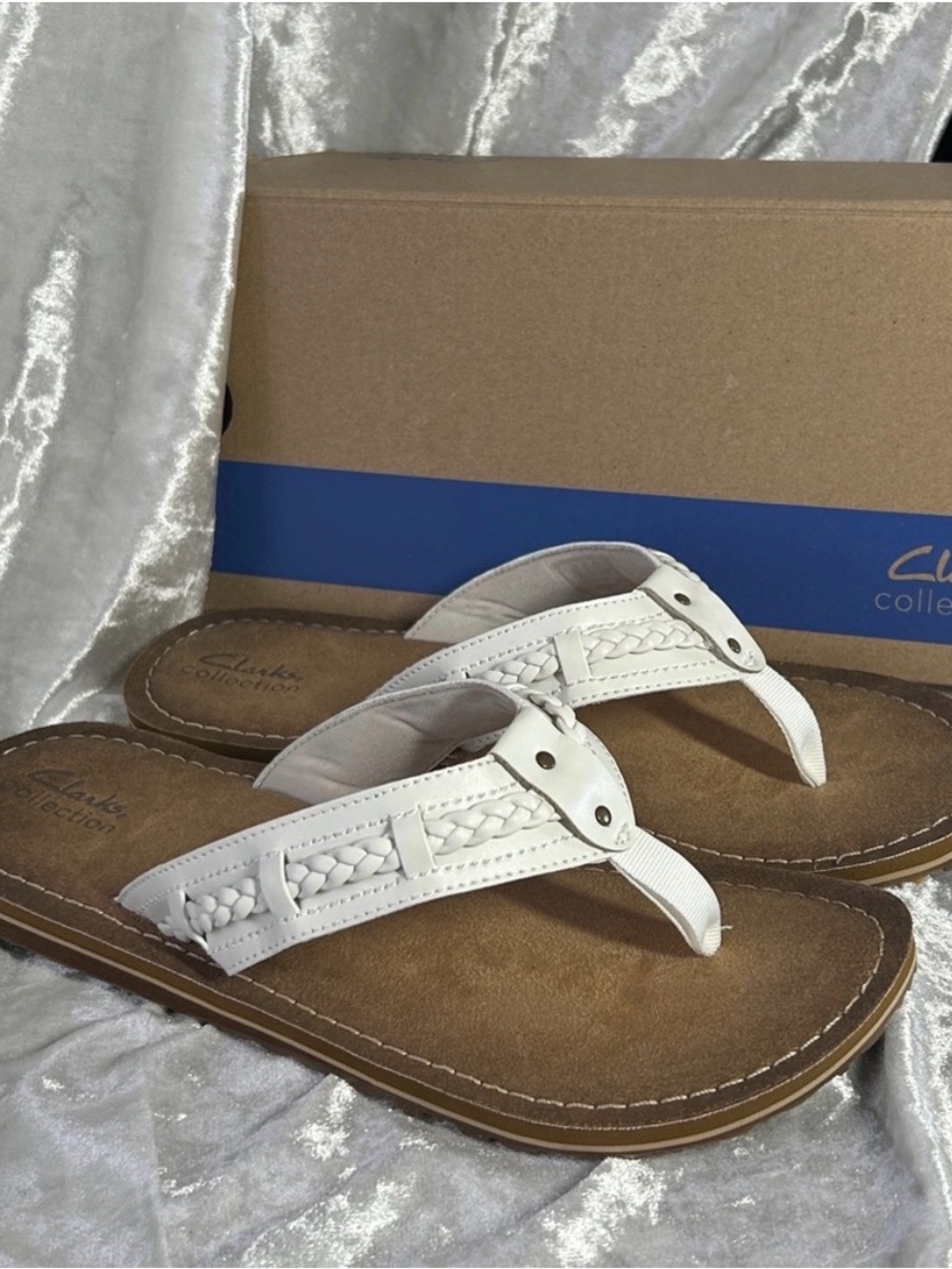 Clarks flip flops